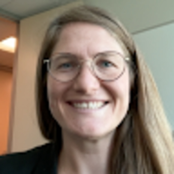 Meet your Posher, Tiara - Picture 1 of 1